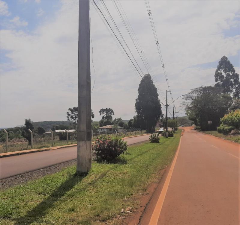 Vereador Valmir Trindade-Sete pede construção de pista de caminhada no trecho do centro de eventos